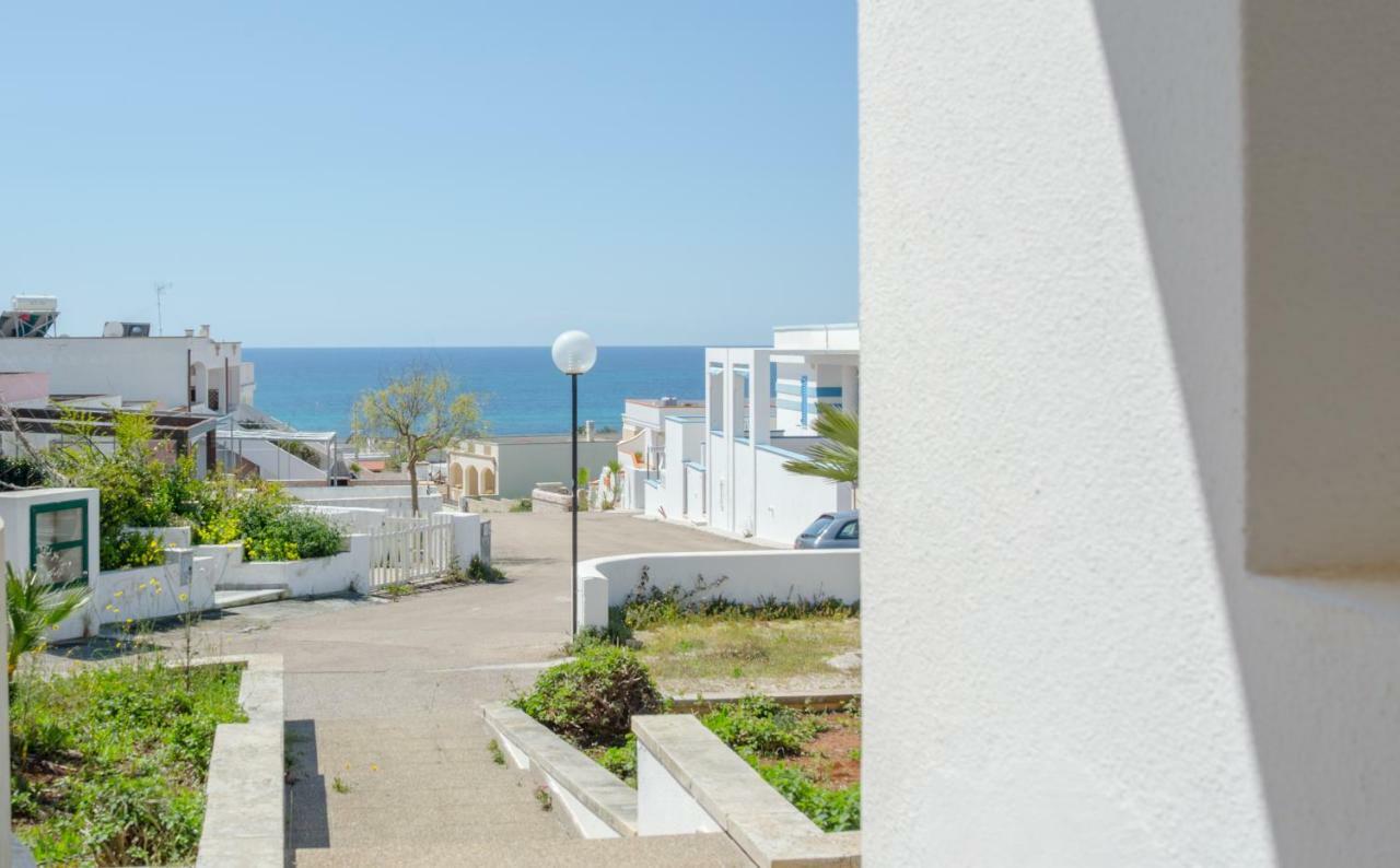 Spiaggia Bianca Apartments Torre Vado Bagian luar foto